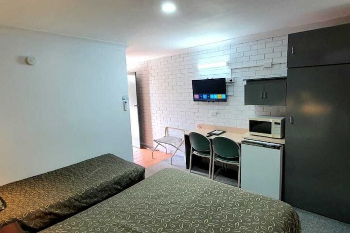 Room 7 of 44