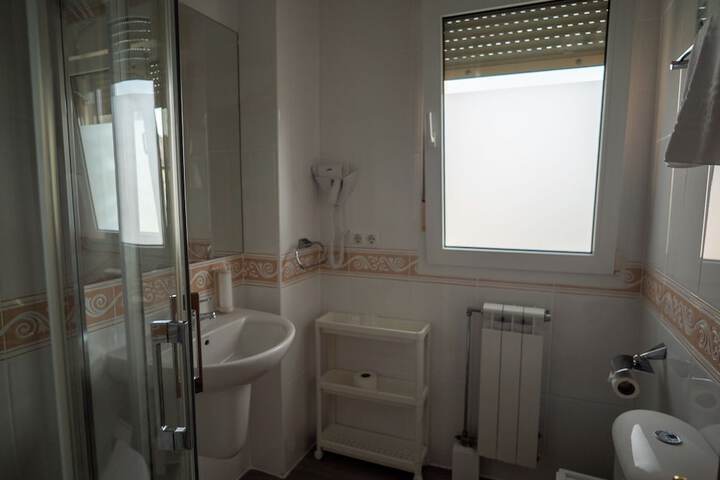 Room 16 of 19