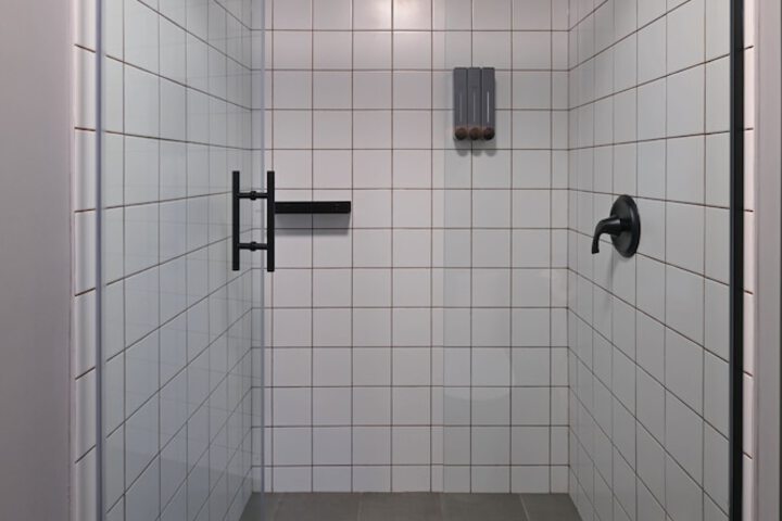 Room 29 of 40