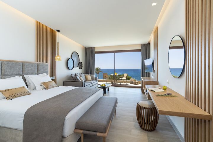 Room 49 of 180