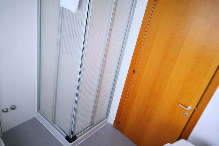 Room 40 of 89
