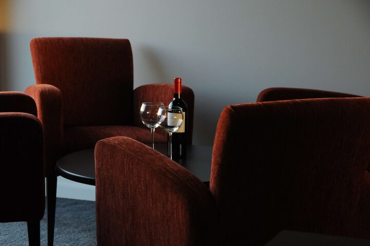 Lounge 39 of 47