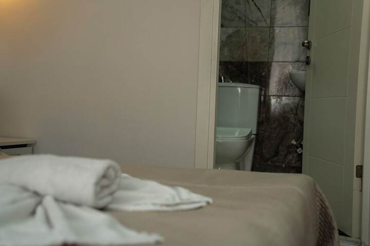 Room 42 of 43