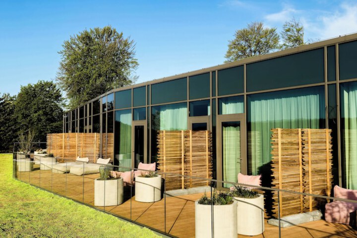 Terrace/Patio 17 of 61