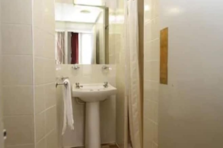 Clean Restrooms