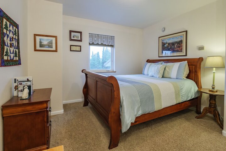 Room 10 of 51