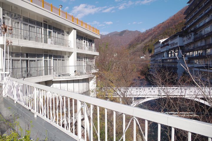 Hotel 184 of 185