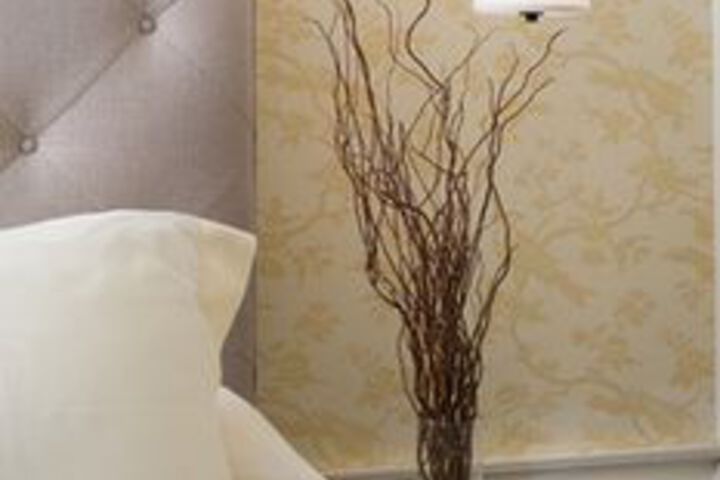 Room 20 of 85