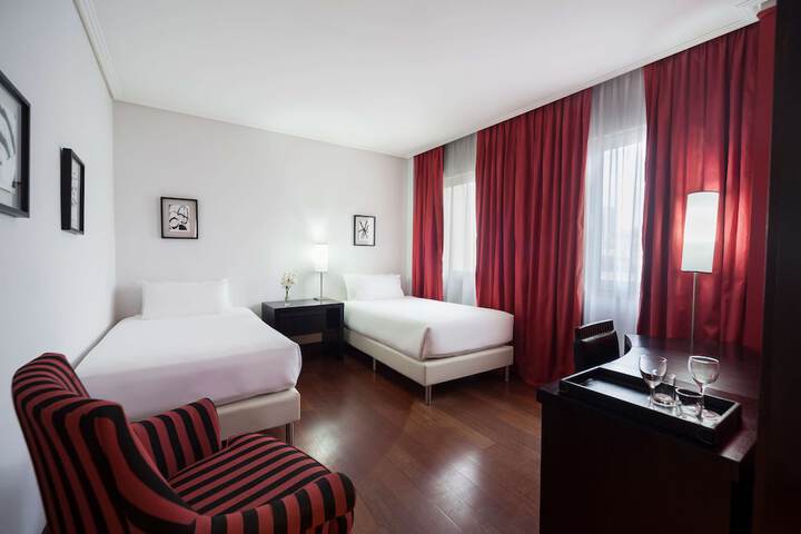 Room 9 of 55