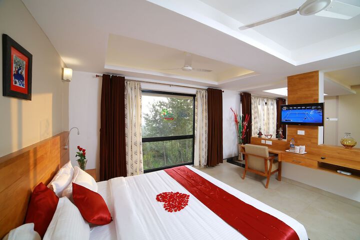 Room 13 of 43