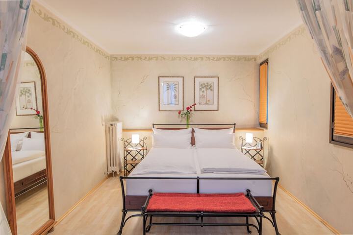 Room 20 of 74
