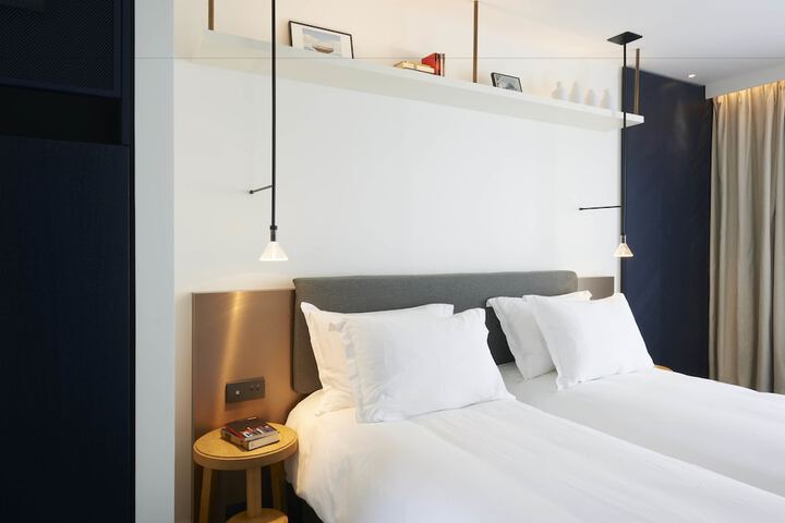 Room 9 of 52