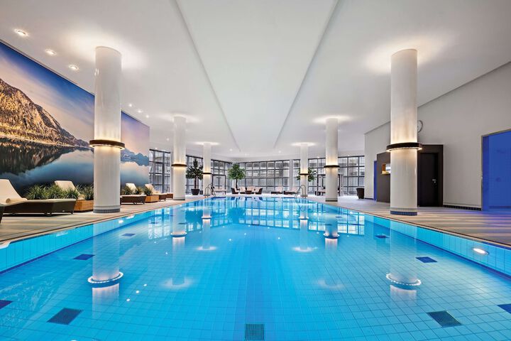 Pool 63 of 124