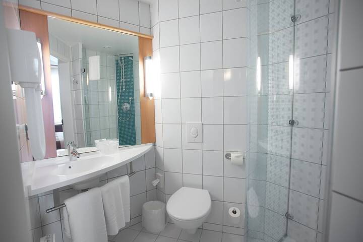 Clean Restrooms