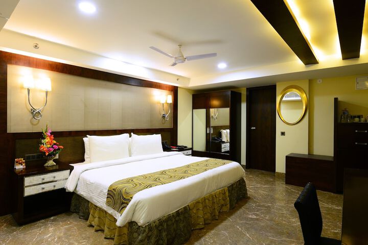 Room 12 of 45