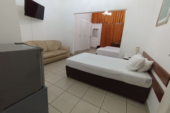 Room 14 of 45
