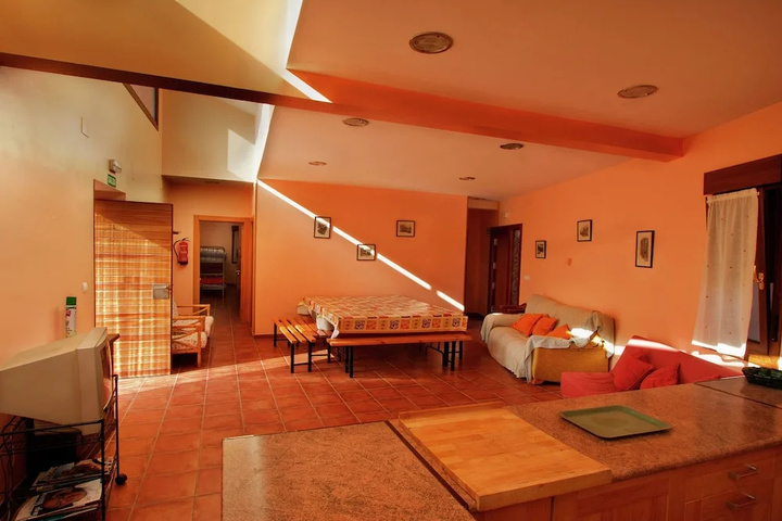 Room 4 of 21