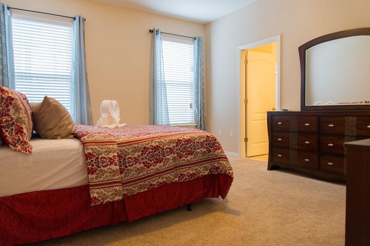 Room 12 of 42