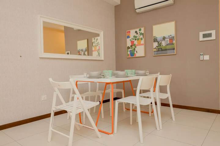 Room 9 of 25