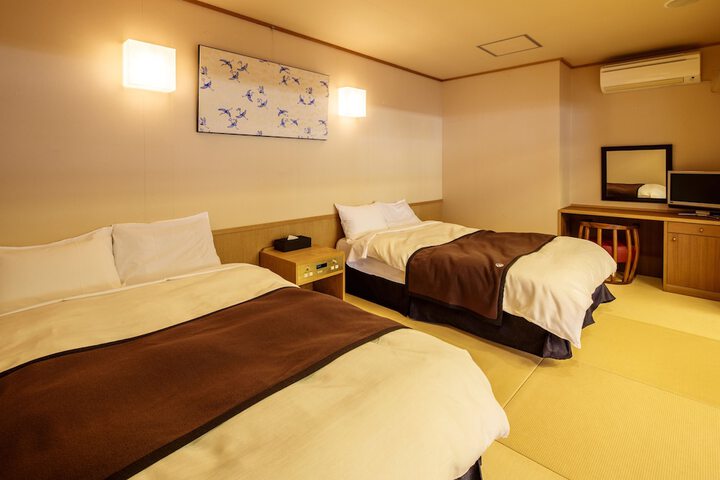 Room 16 of 81