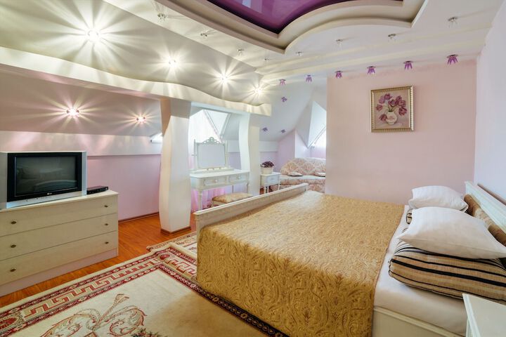 Room 20 of 34