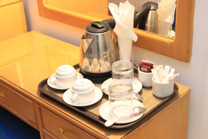 Breakfast/Coffee Service 20 of 56