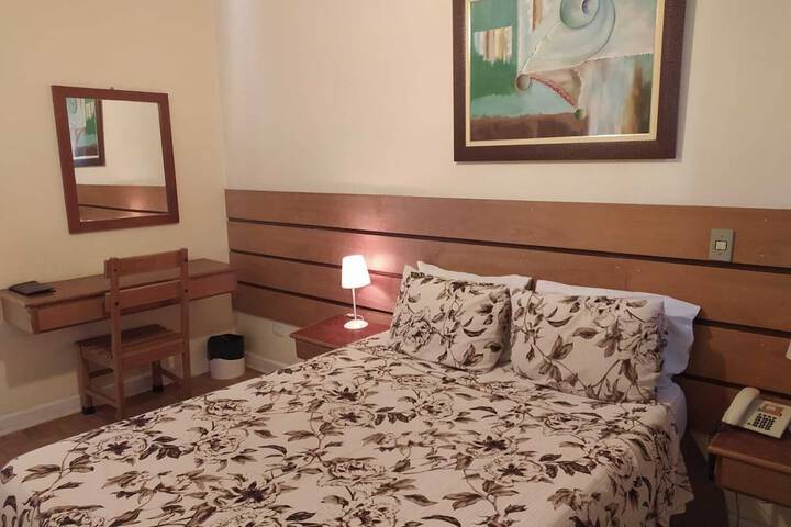 Room 12 of 46