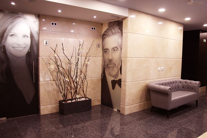 Guest Lobby