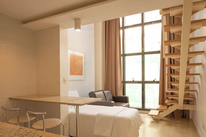 Room 13 of 46
