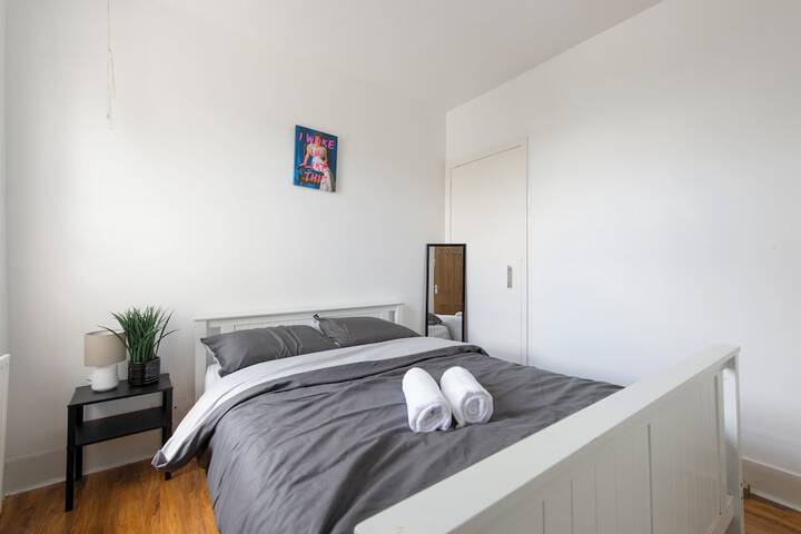 Room 19 of 37