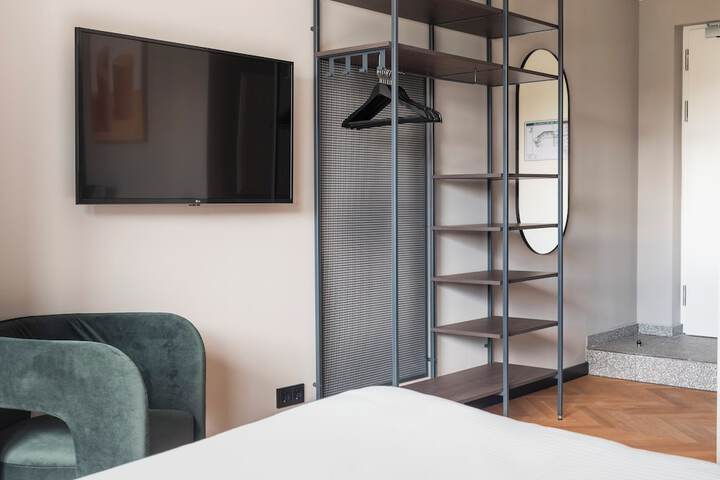 Room 29 of 60