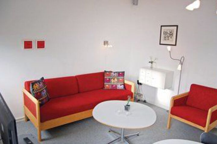 Room 46 of 70