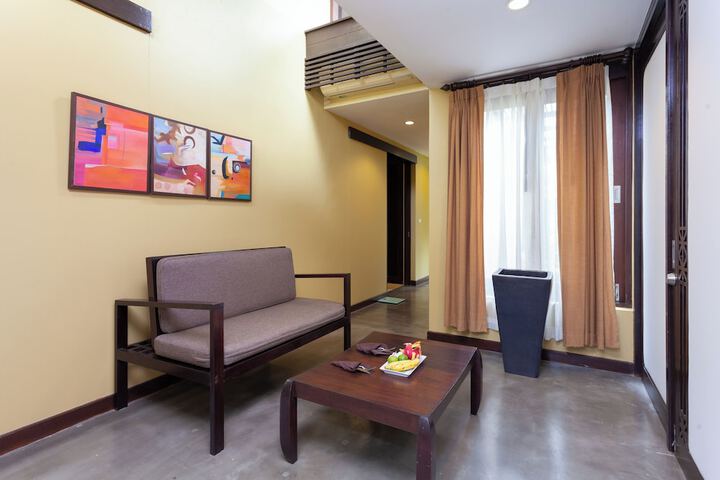 Room 42 of 125
