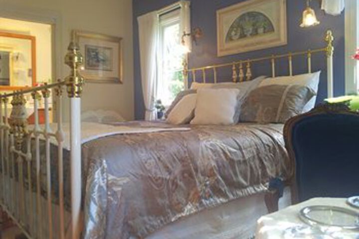 Room 25 of 36