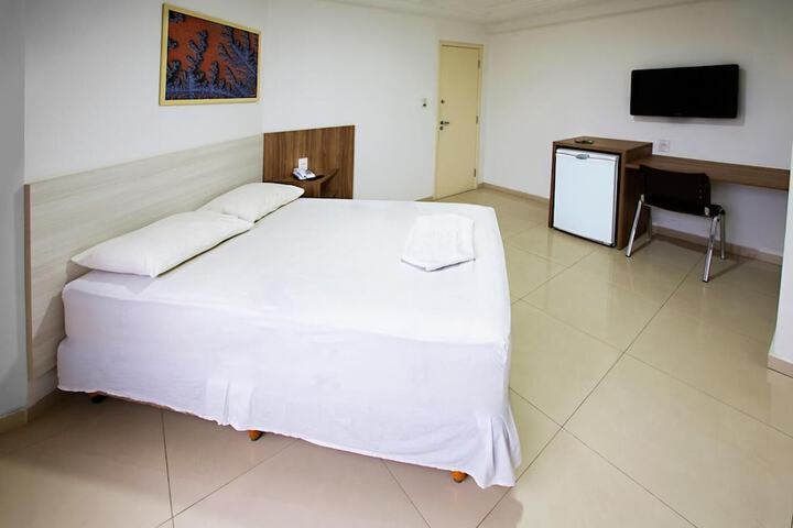Room 14 of 24