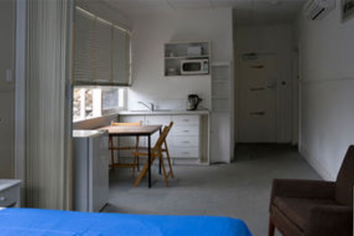 Room 13 of 68
