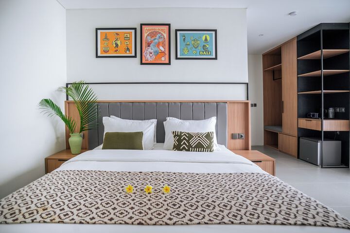 Room 22 of 50