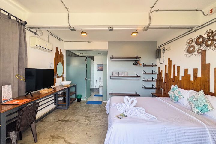 Room 75 of 240