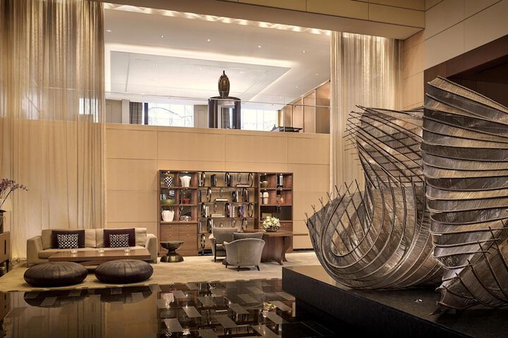 Hotel Lobby