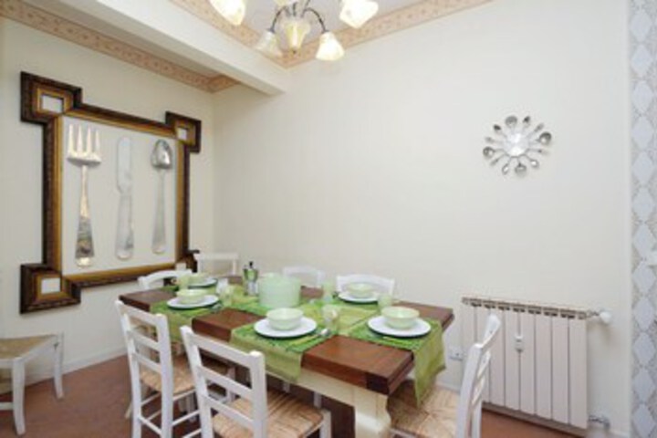 Room 46 of 166