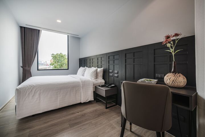 Room 14 of 42