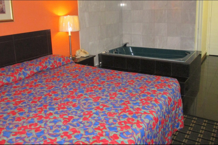 MOTEL 6 - Westampton New Jersey 10 Western Dr. NJ 08060