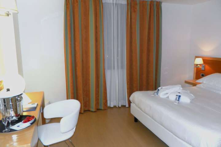 Suite Room