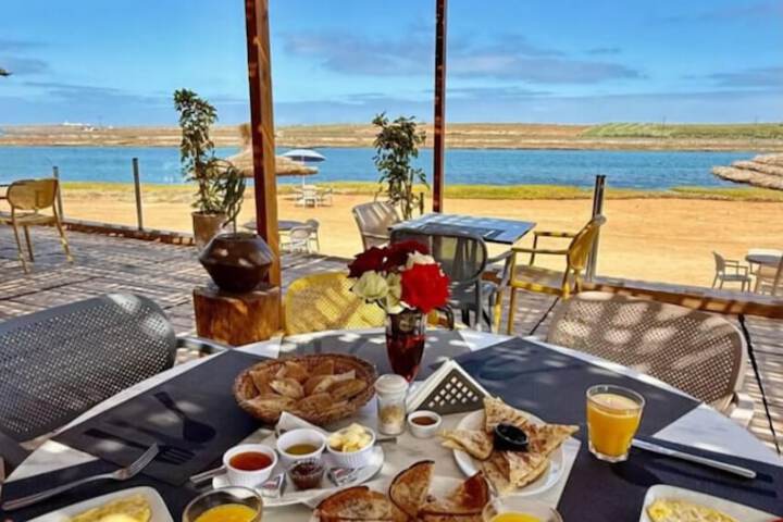 Breakfast/Coffee Service 20 of 31