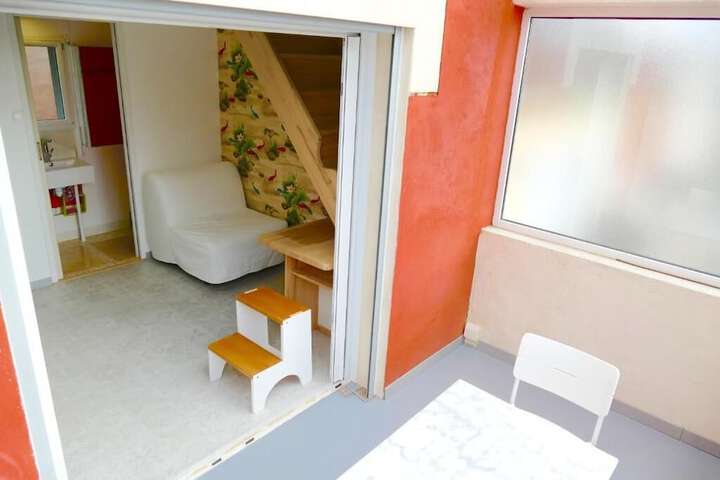 Room 7 of 47