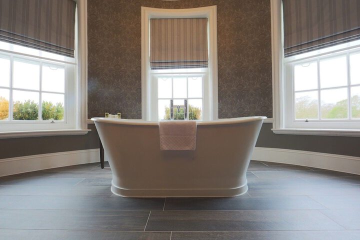 Room 24 of 70