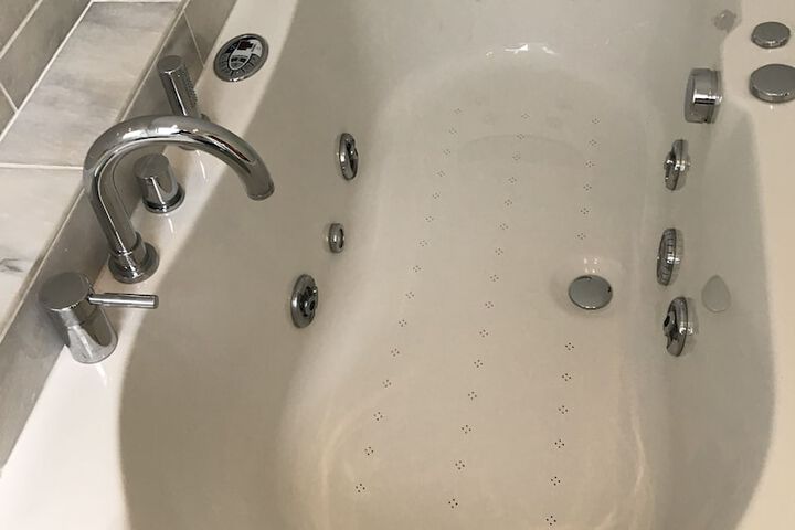 Room 86 of 114