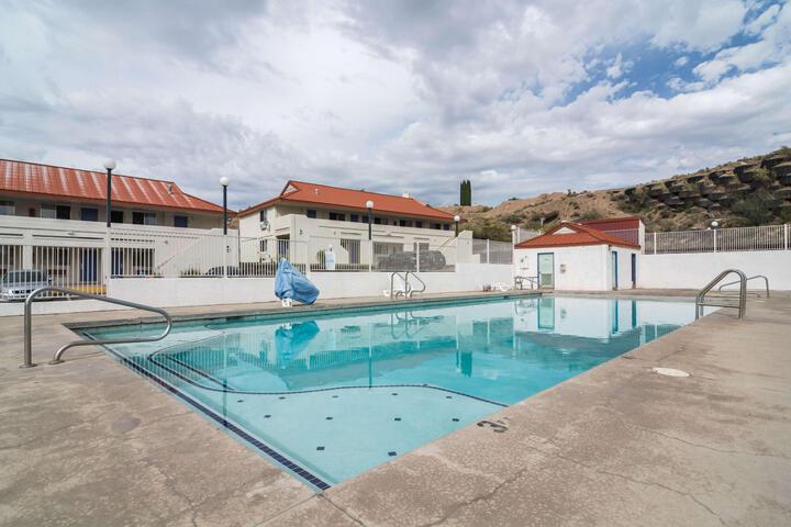 Hotel with Pool