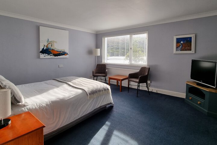 Room 9 of 69