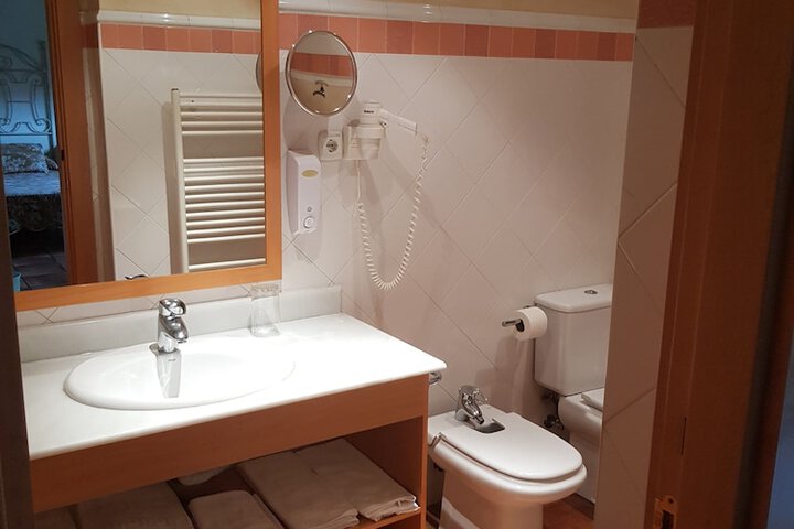 Room 11 of 51